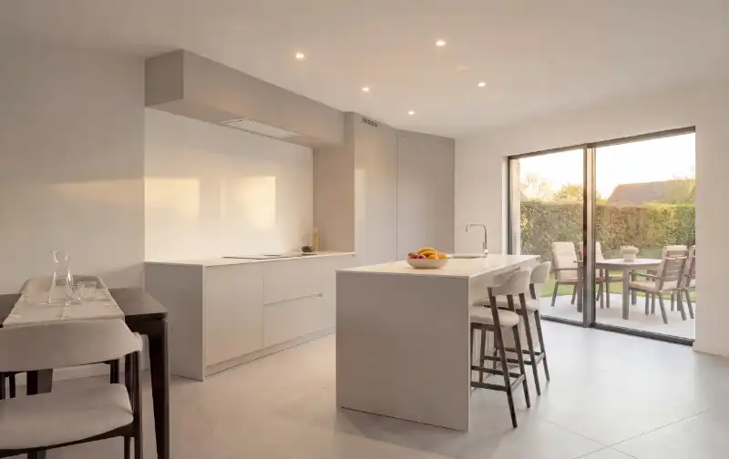 Oostnieuwkerke, nieuwbouwappartementen in alle rust, vlak bij Roeselare foto 5