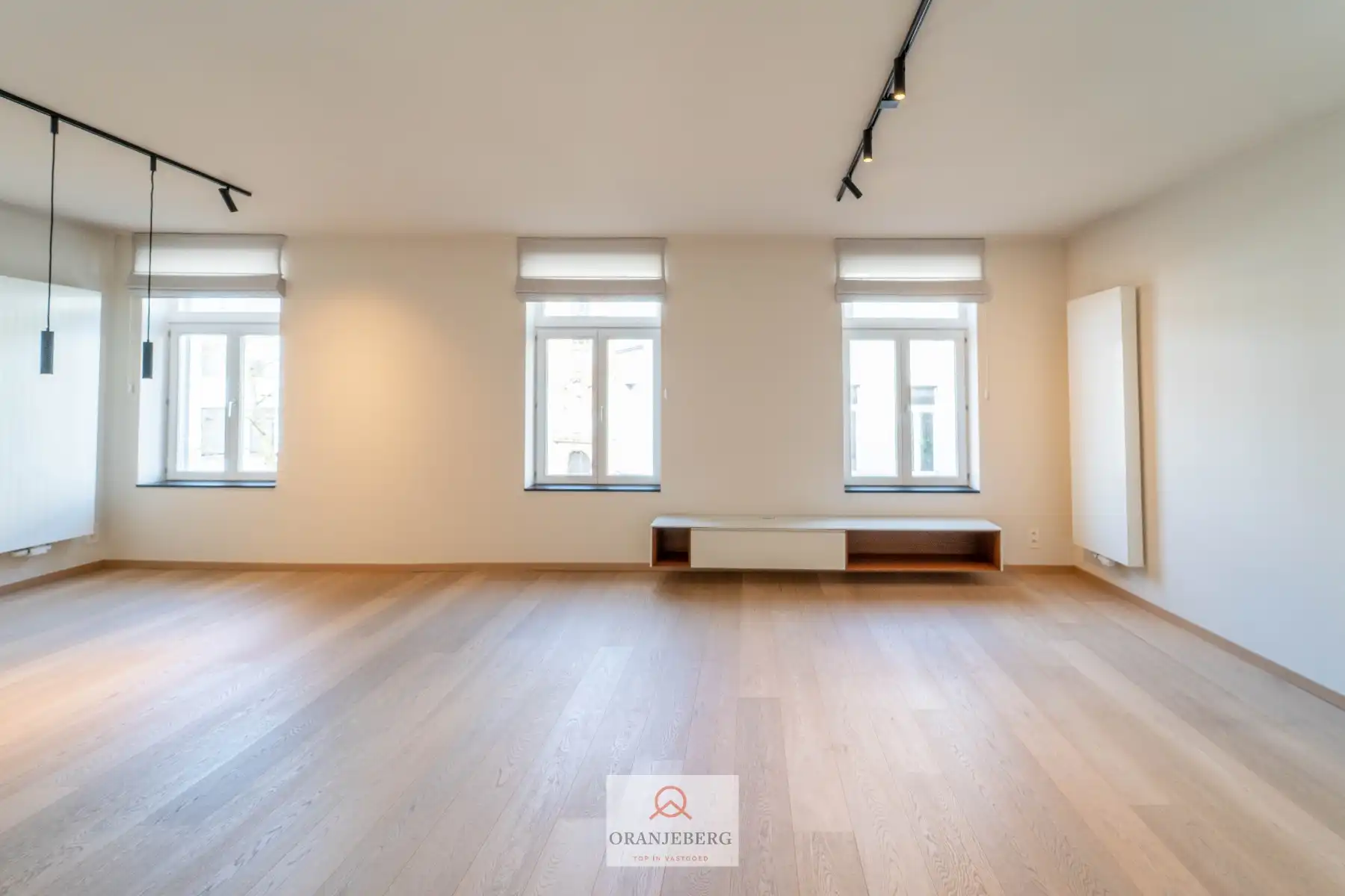 Charmant duplexappartement met terras nabij Sint-Annaplein foto 2