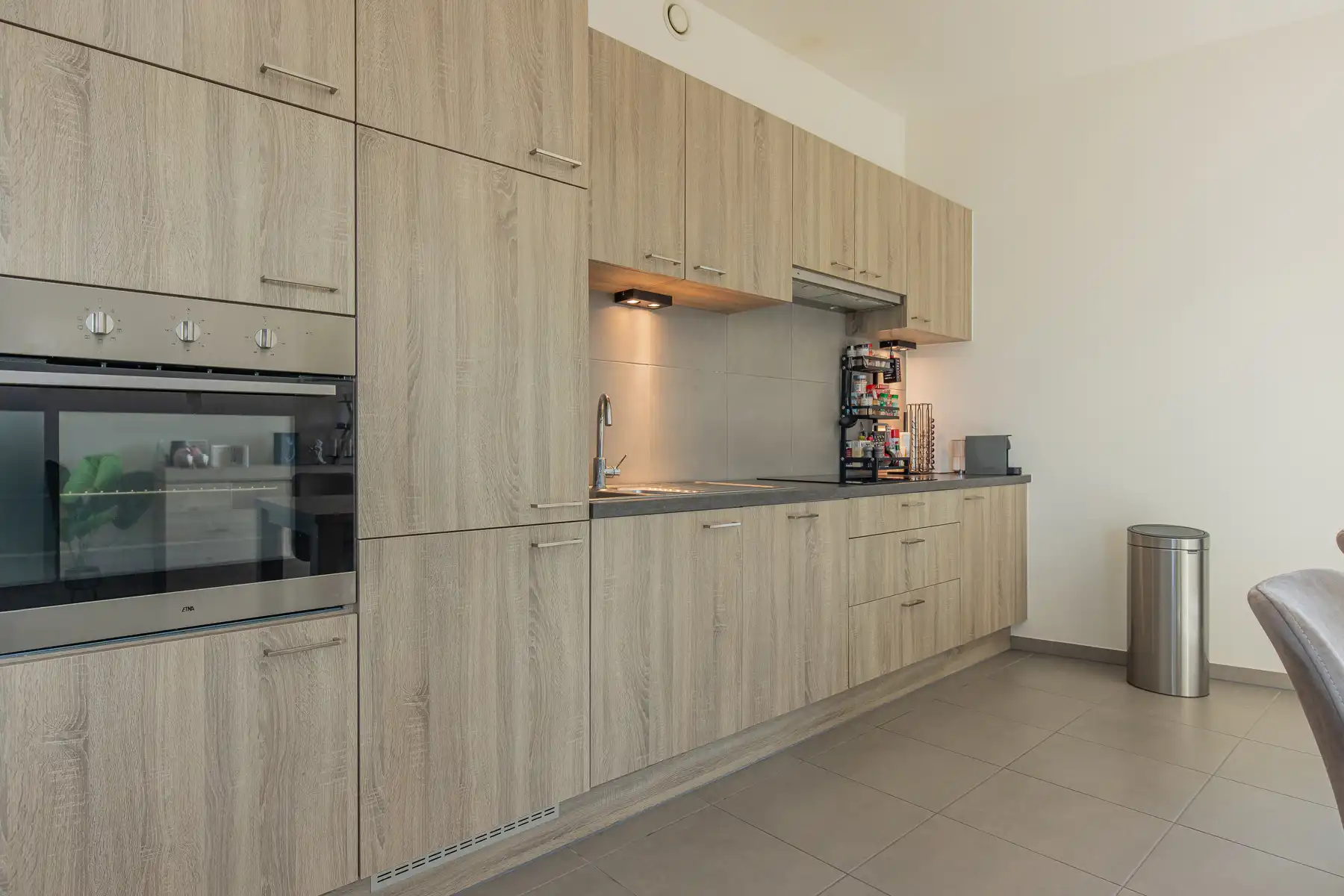 Knap, goed gelegen appartement  foto 4