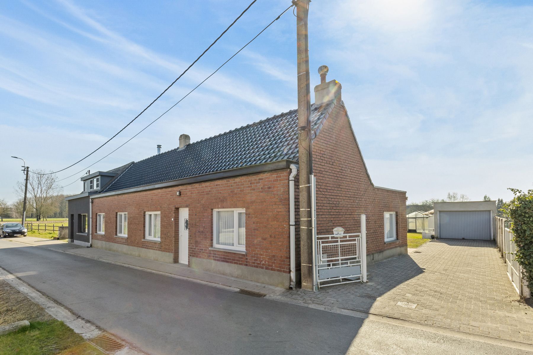 ()=>{if(producerUpdateValueVersion(node),producerAccessed(node),node.value===ERRORED)throw node.error;return node.value} Hullendriesstraat 5 - 9070 Heusden