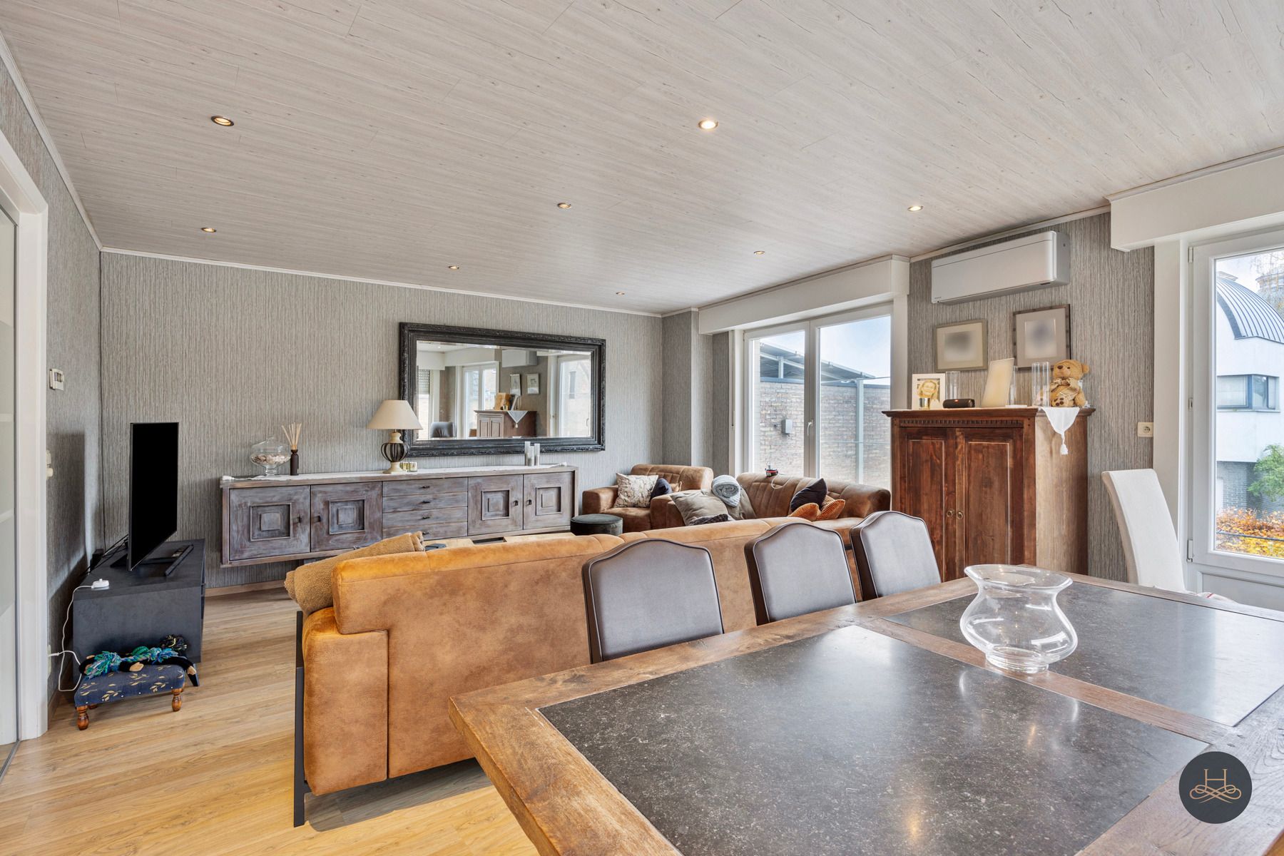Karaktervolle, lichtrijke woning op uitstekende ligging foto 8