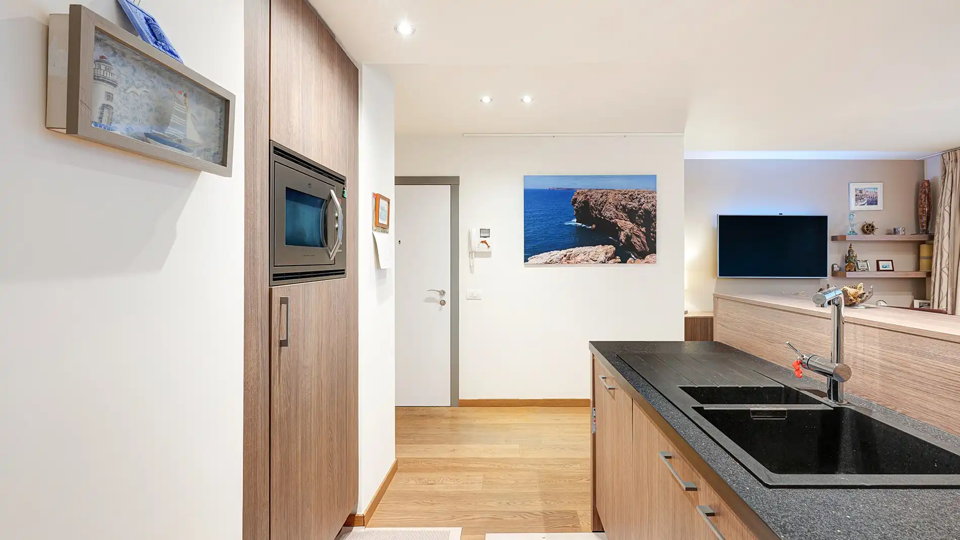 Recent appartement met groot terras nabij het strand  foto 10