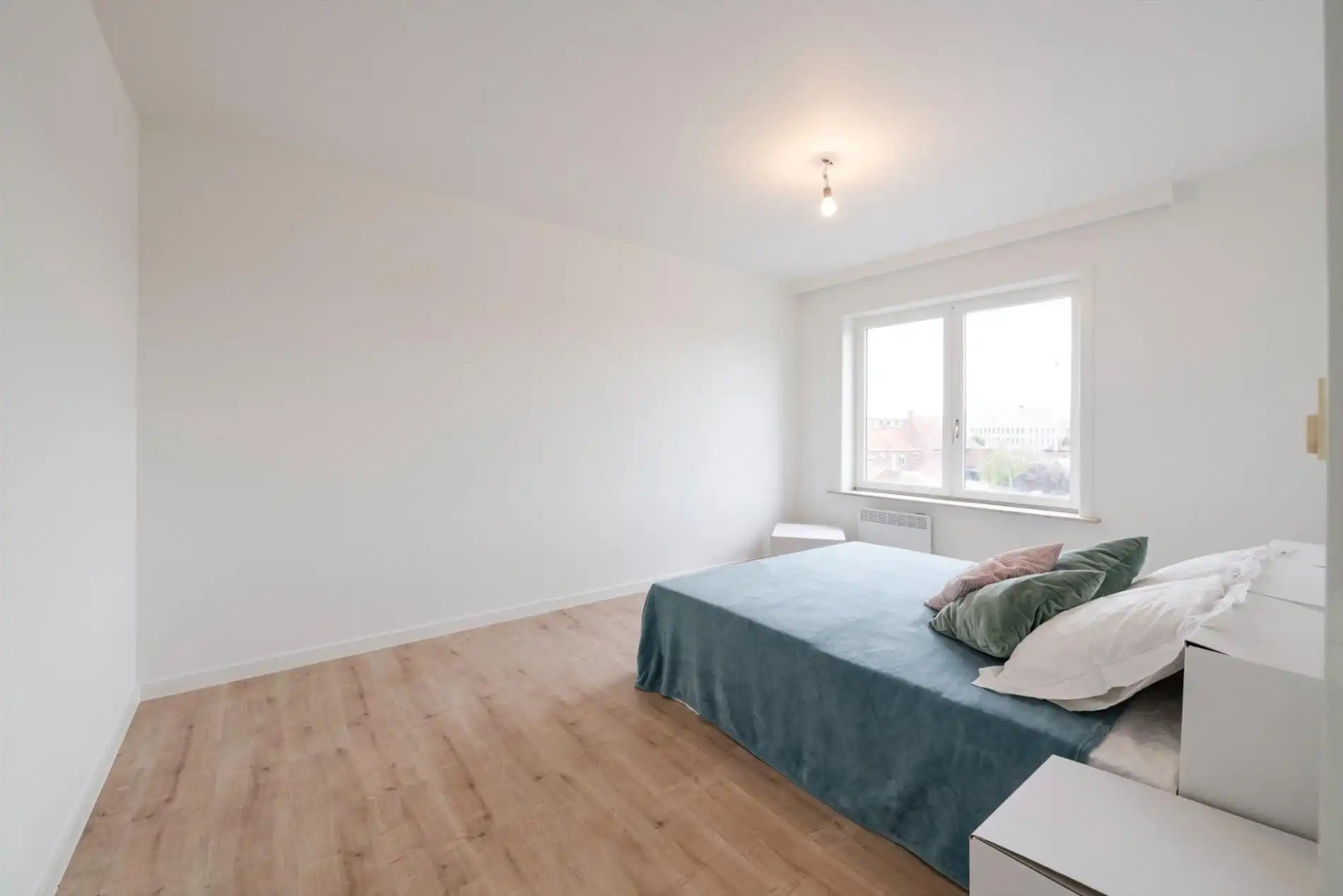 Appartement met 2 slaapkamers en autostandplaats te Roeselare  foto 11