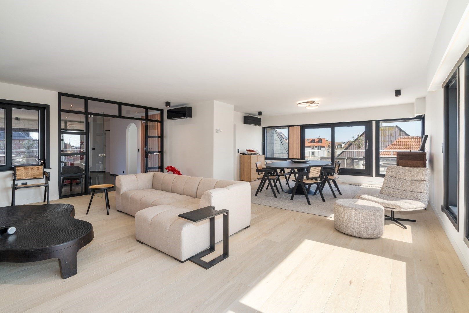 Penthouse met 4 slaapkamers en ruime terrassen foto 2