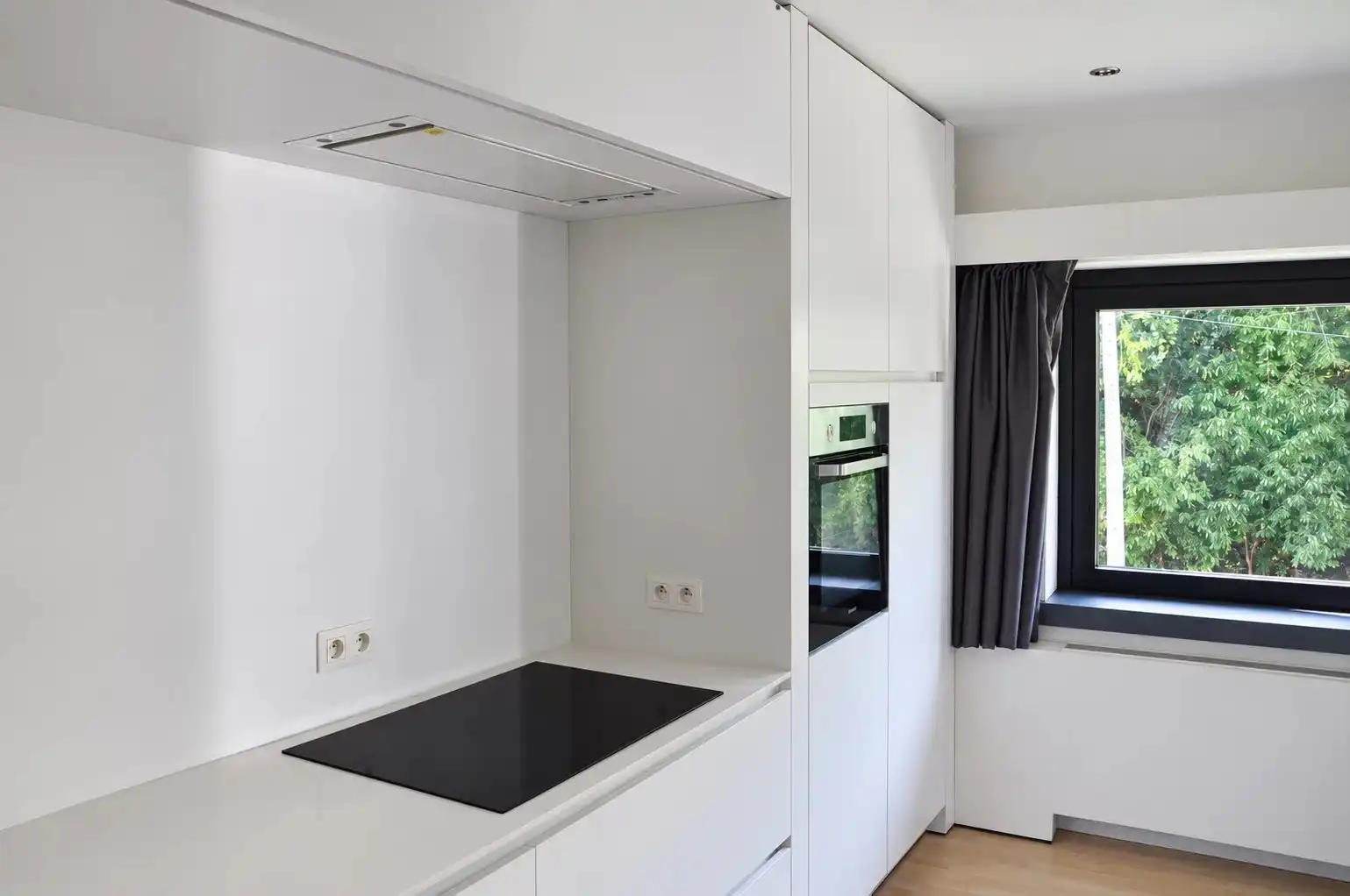 VERRASSEND RUIM EN RUSTIG GELEGEN APPARTEMENT VAN 126 M² NABIJ CENTRUM BILZEN foto 16