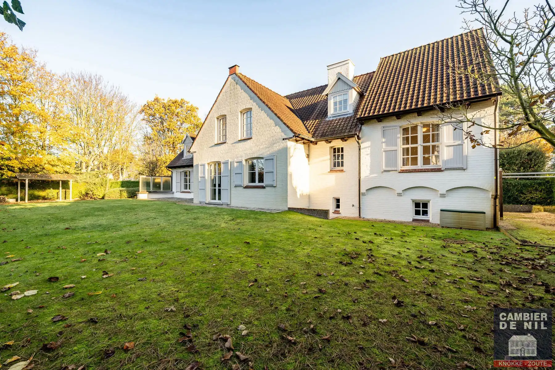 Charmante, ongemeubelde, vrijstaande villa in 2de lijn  in het zoute Zoute nabij de zee & tennis foto 28