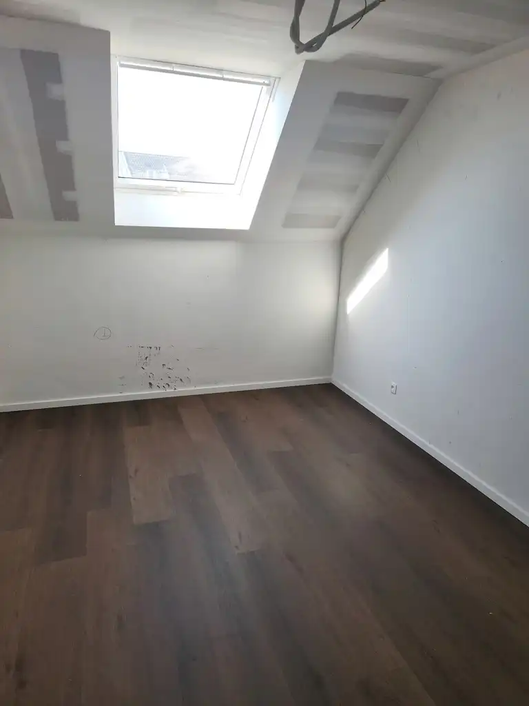 BEN-woning met 3 slaapkamers, terras en tuin foto 12