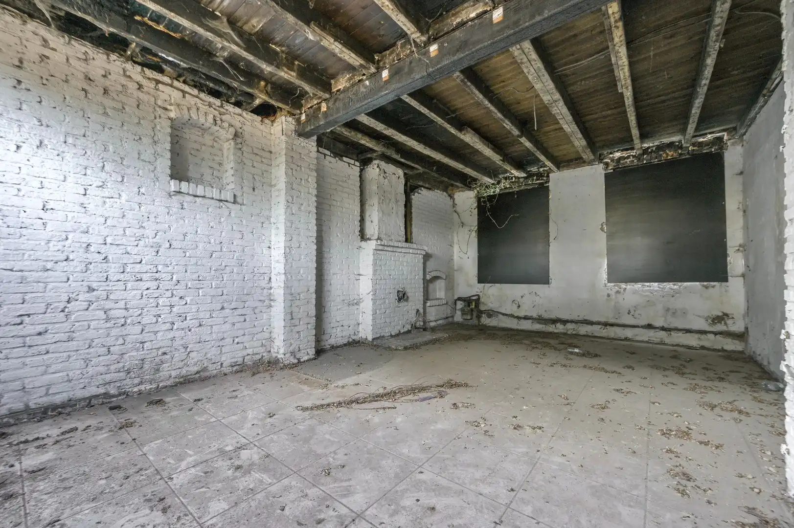 Te renoveren woning in doodlopende straat foto 4