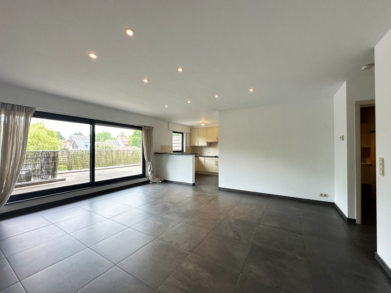 Appartement met 2 slaapkamers, bureau en ruim terras in Schilde! foto 2