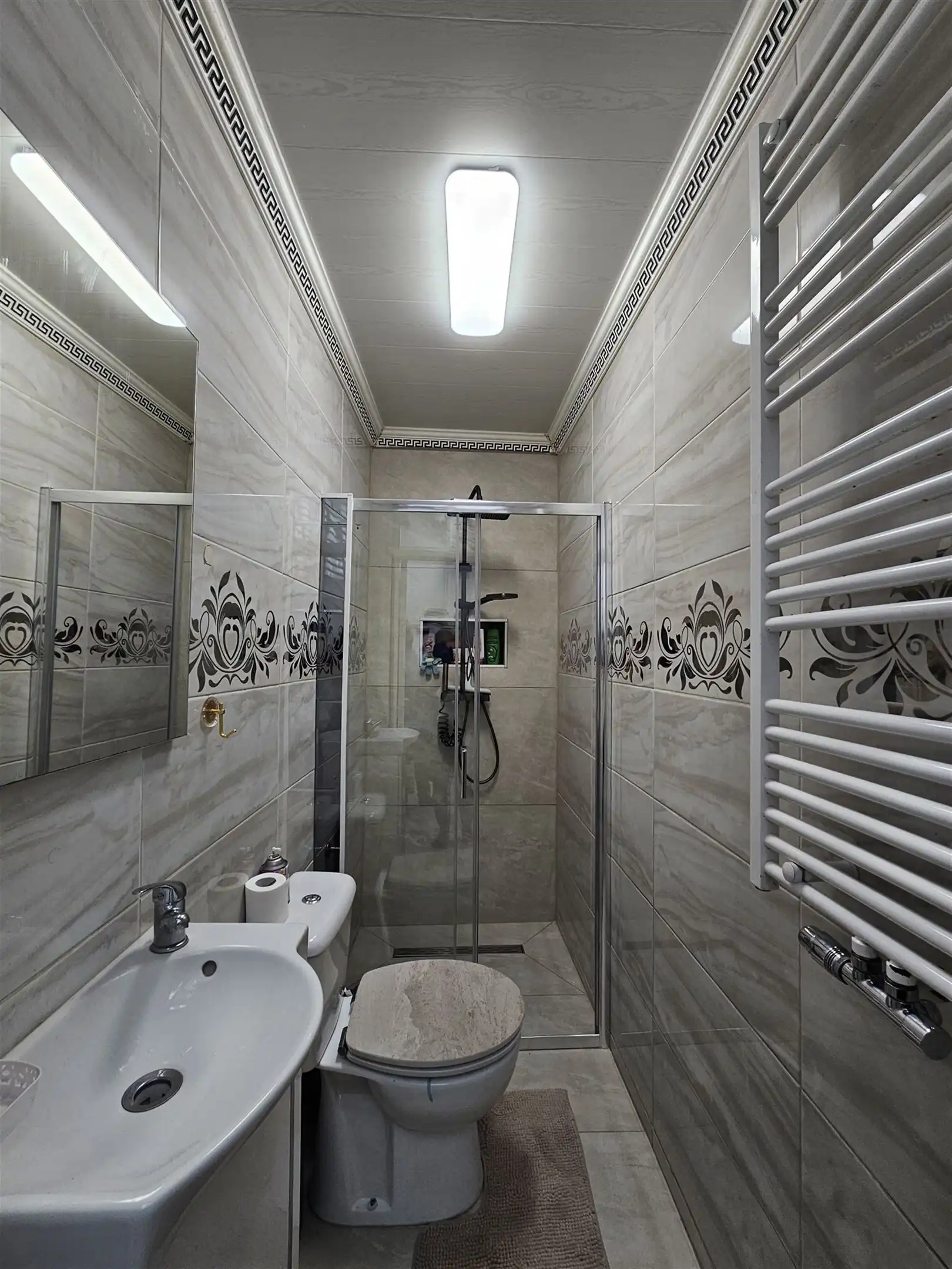 Gunstig gelegen woning met 3 slpks en veranda. foto 6