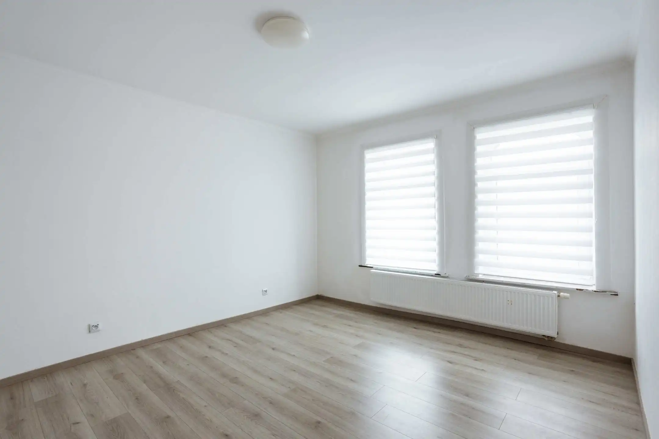 Ruime gezinswoning met aangename zuid-gerichte tuin. foto 16