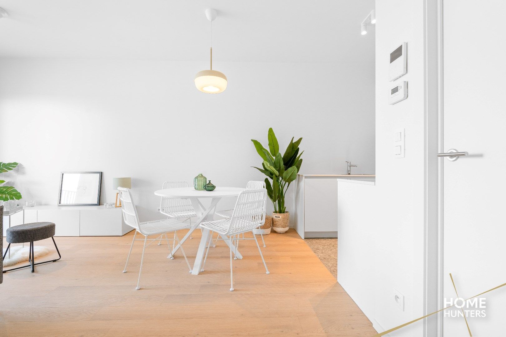 Gezellig éénslaapkamer appartement met veel lichtinval in het historische stadscentrum van Ieper foto 8