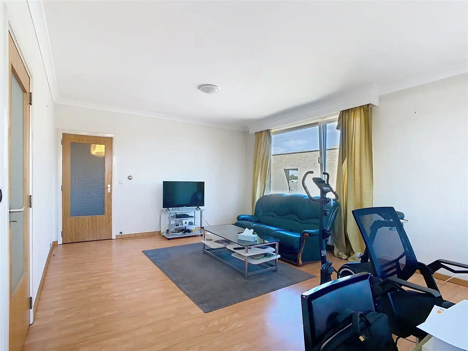 Ruim APP 3e V, 2 slpks, terras en kelder foto 11