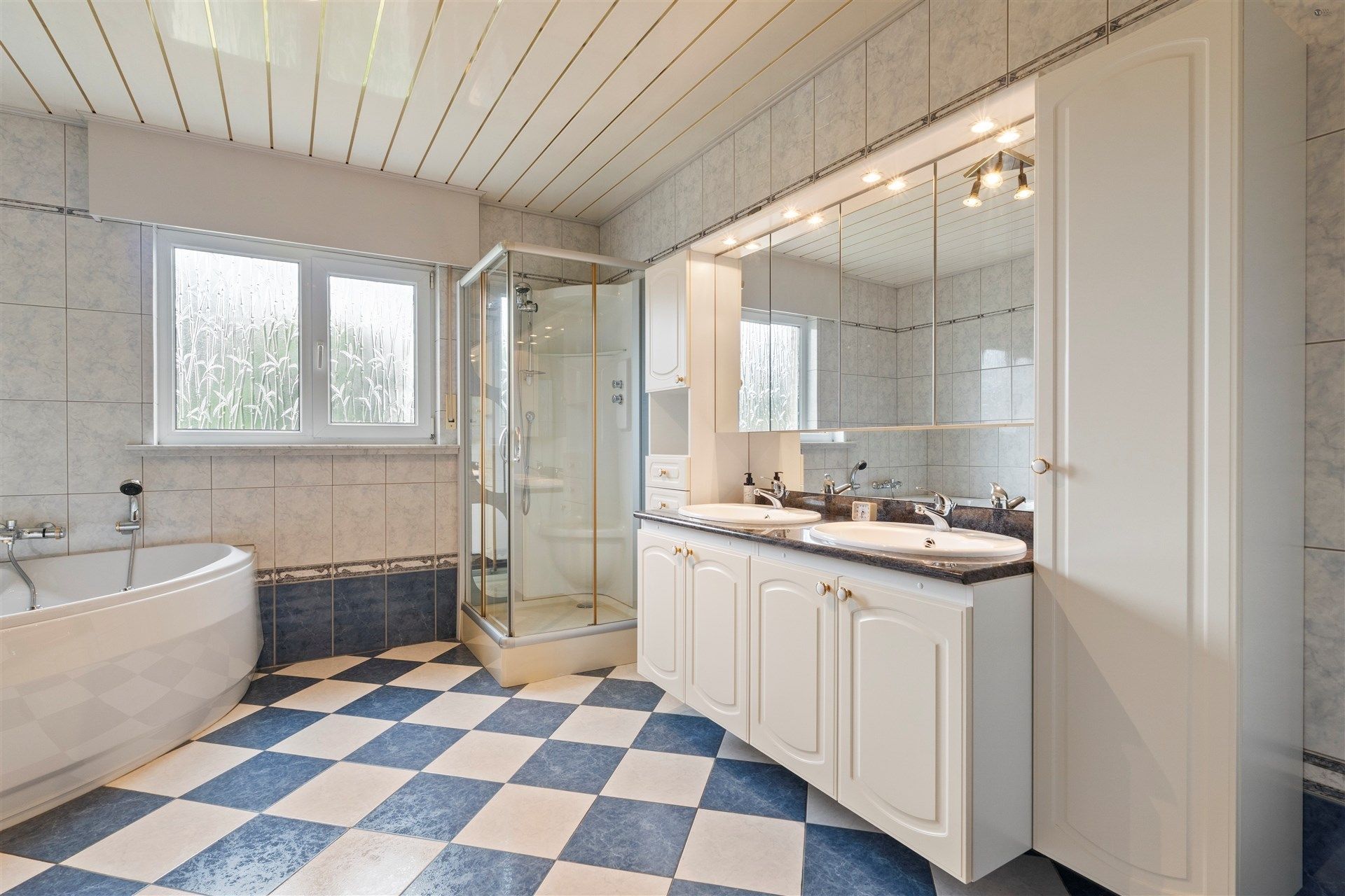 zeer mooi gelegen woning met weids zicht op de natuur foto 10