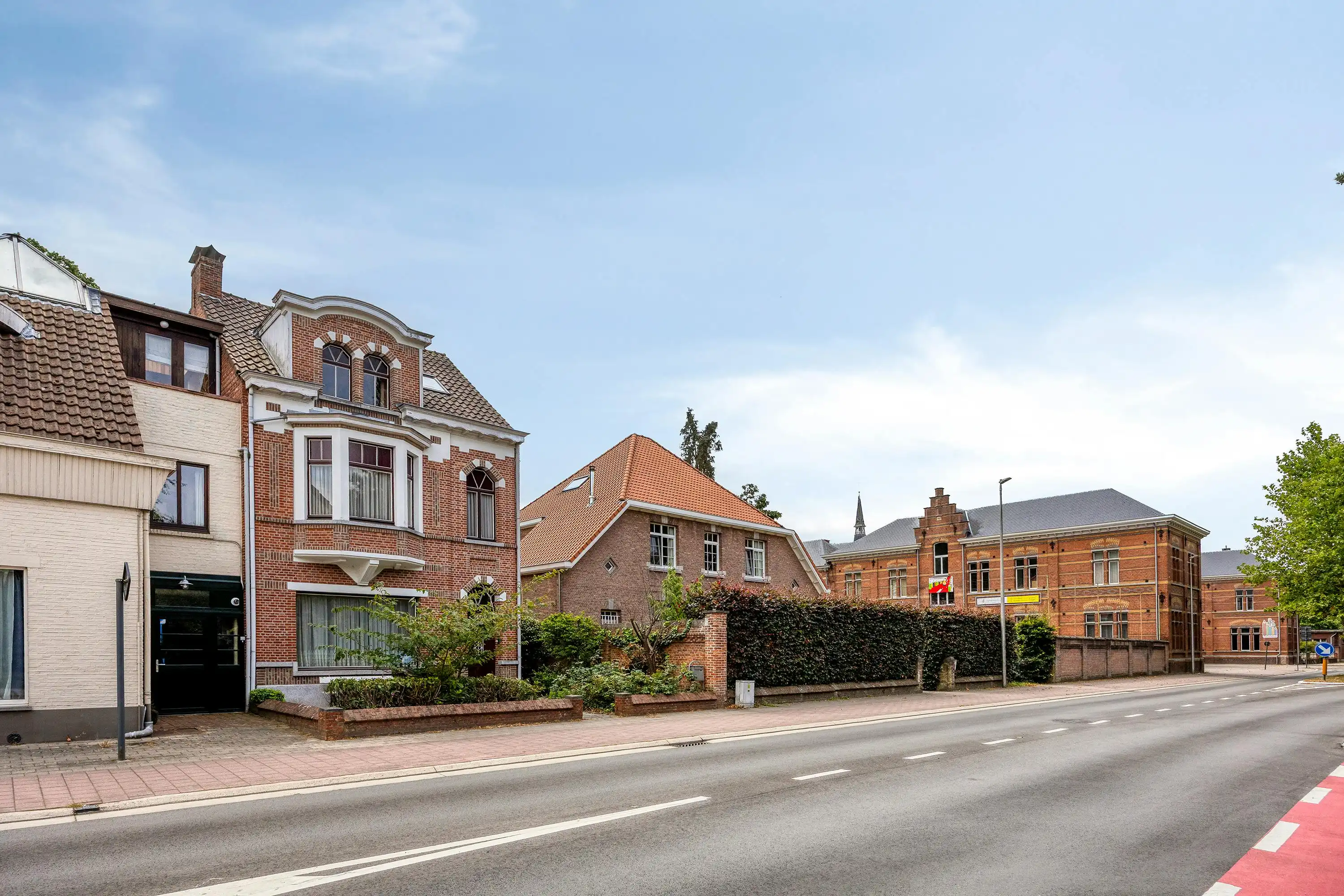 Karaktervolle, te renoveren woning te koop te Essen-Heikant! foto 41