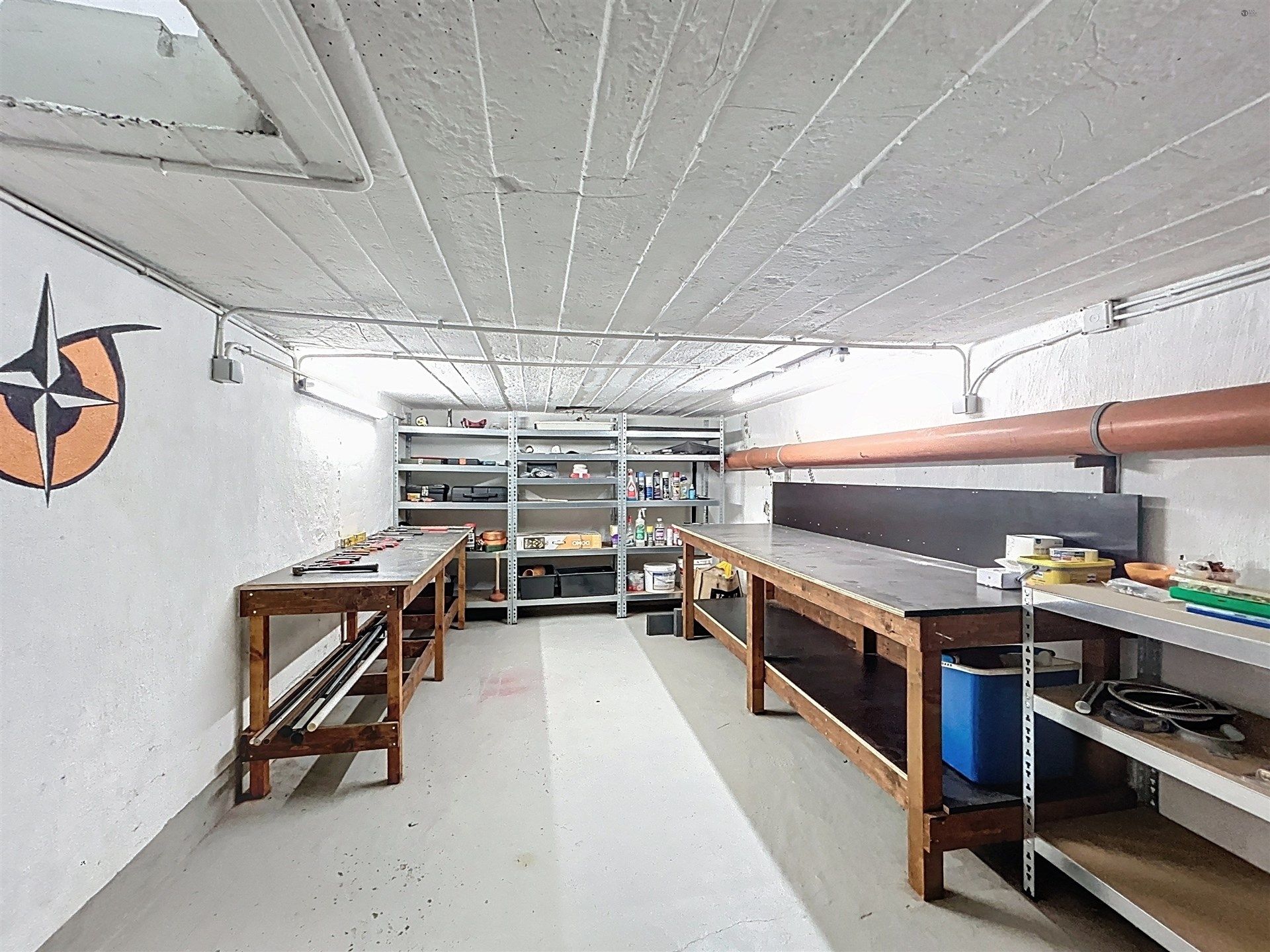 Instapklare gezinswoning met 3 slaapkamers en inpandige garage op perceel van 303m² foto 13