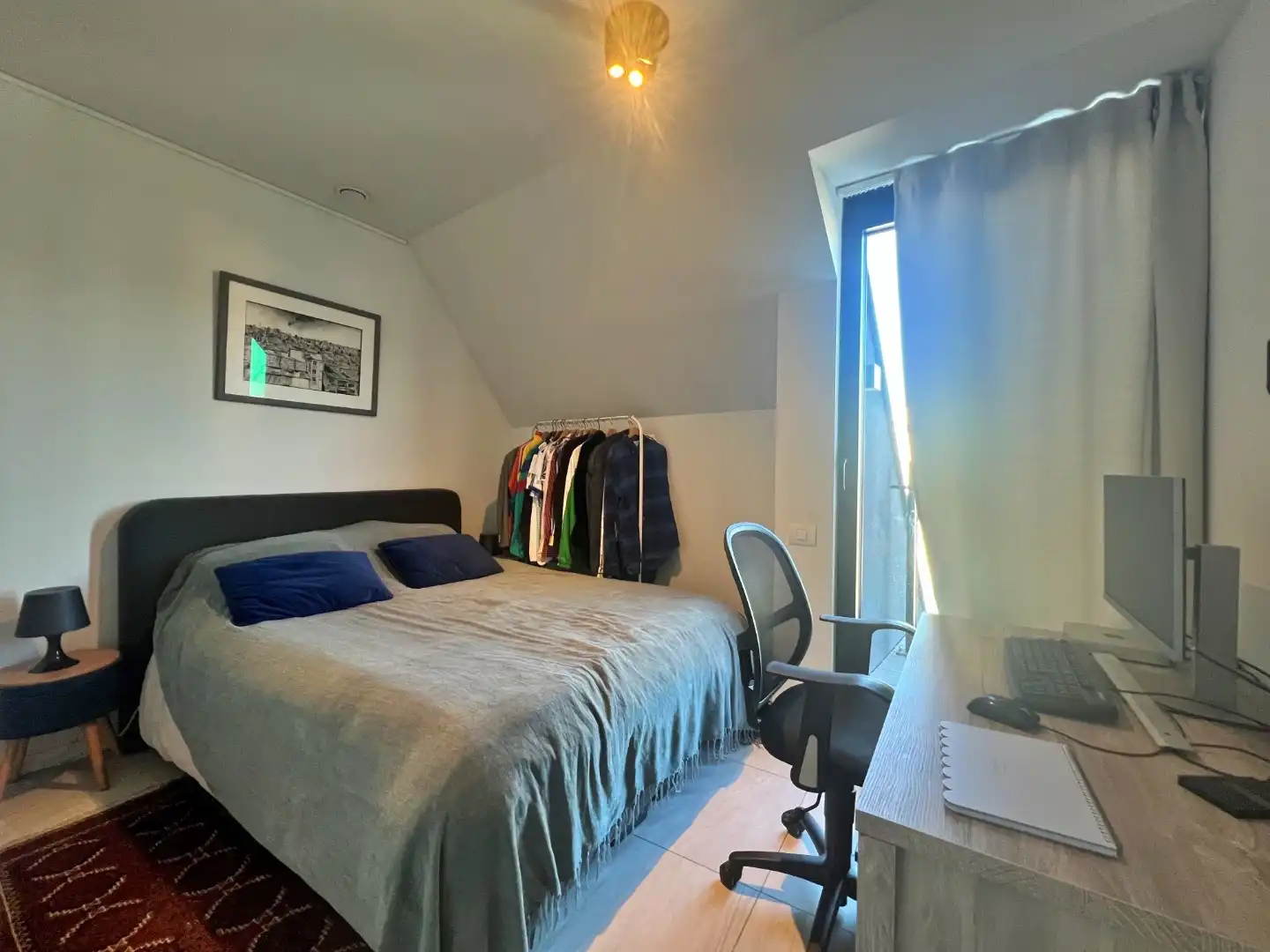 Recent 2-slaapkamer appartement met verschillende terrassen, een kelderberging en een parkeerplaats foto 10