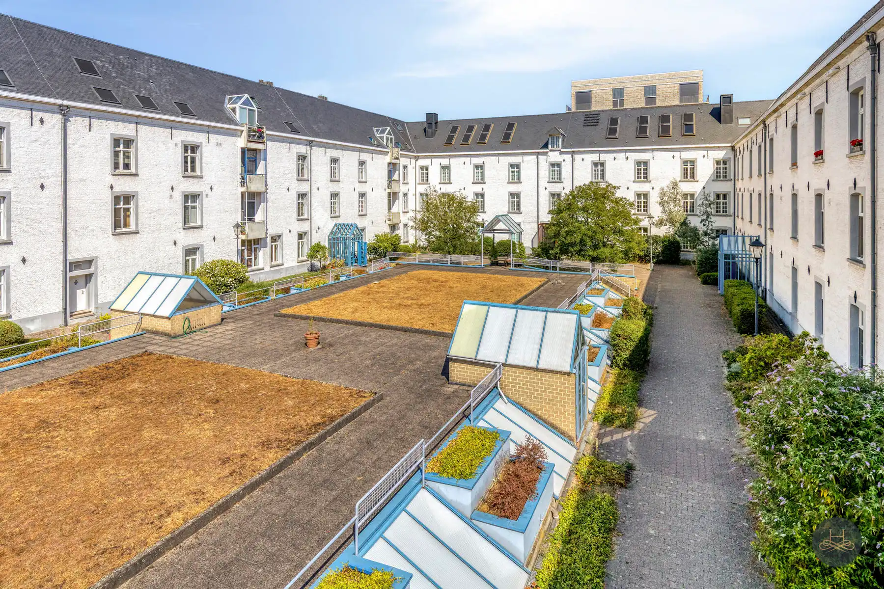 Prachtige duplex in historische Dossin Kazerne foto 28