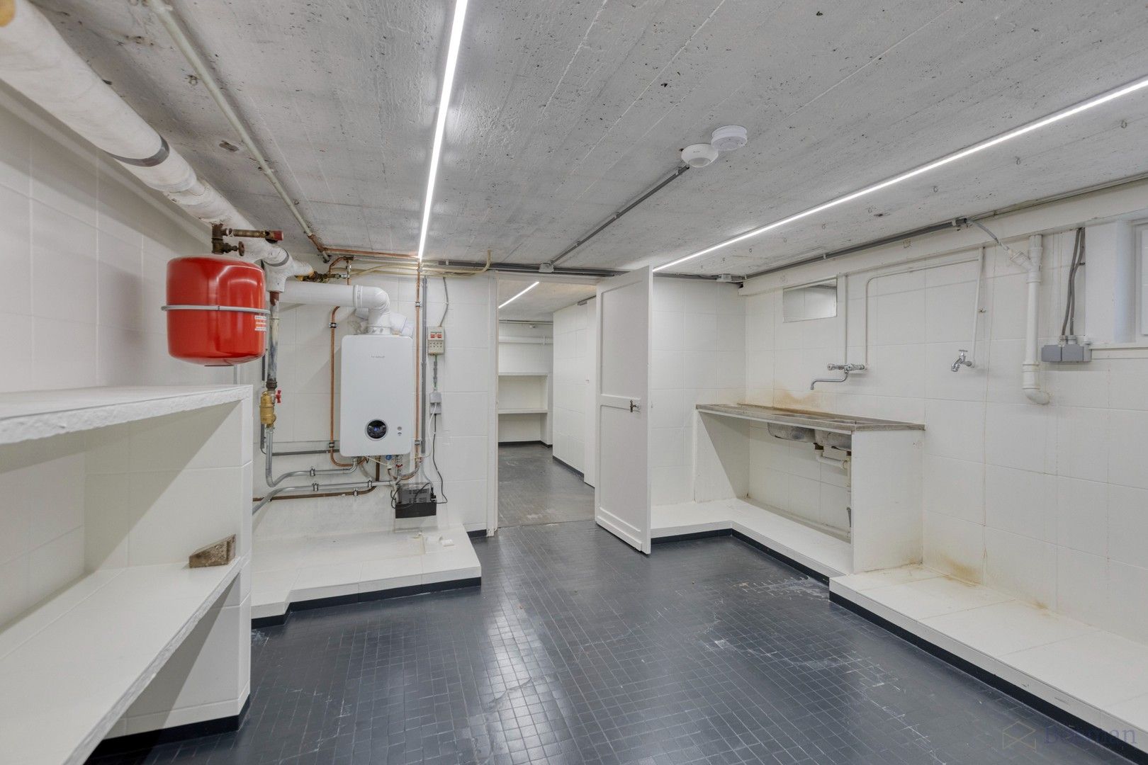 Gezinswoning te koop in centrum Tessenderlo foto 16