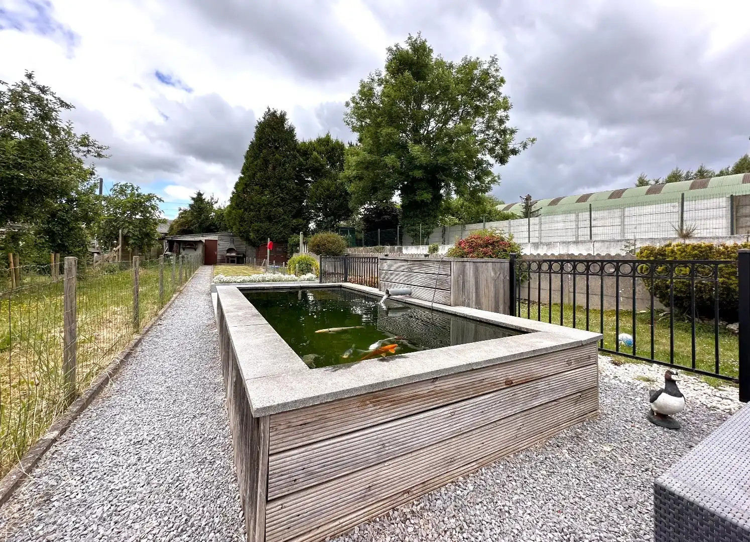 Volledig gerenoveerde woning met garage en tuin in hartje Tongeren! foto 18