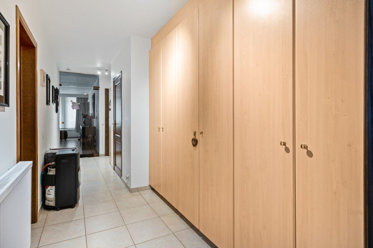 Gelijkvloers appartement met 2 slaapkamers en garagebox in hartje Wommelgem! foto 10