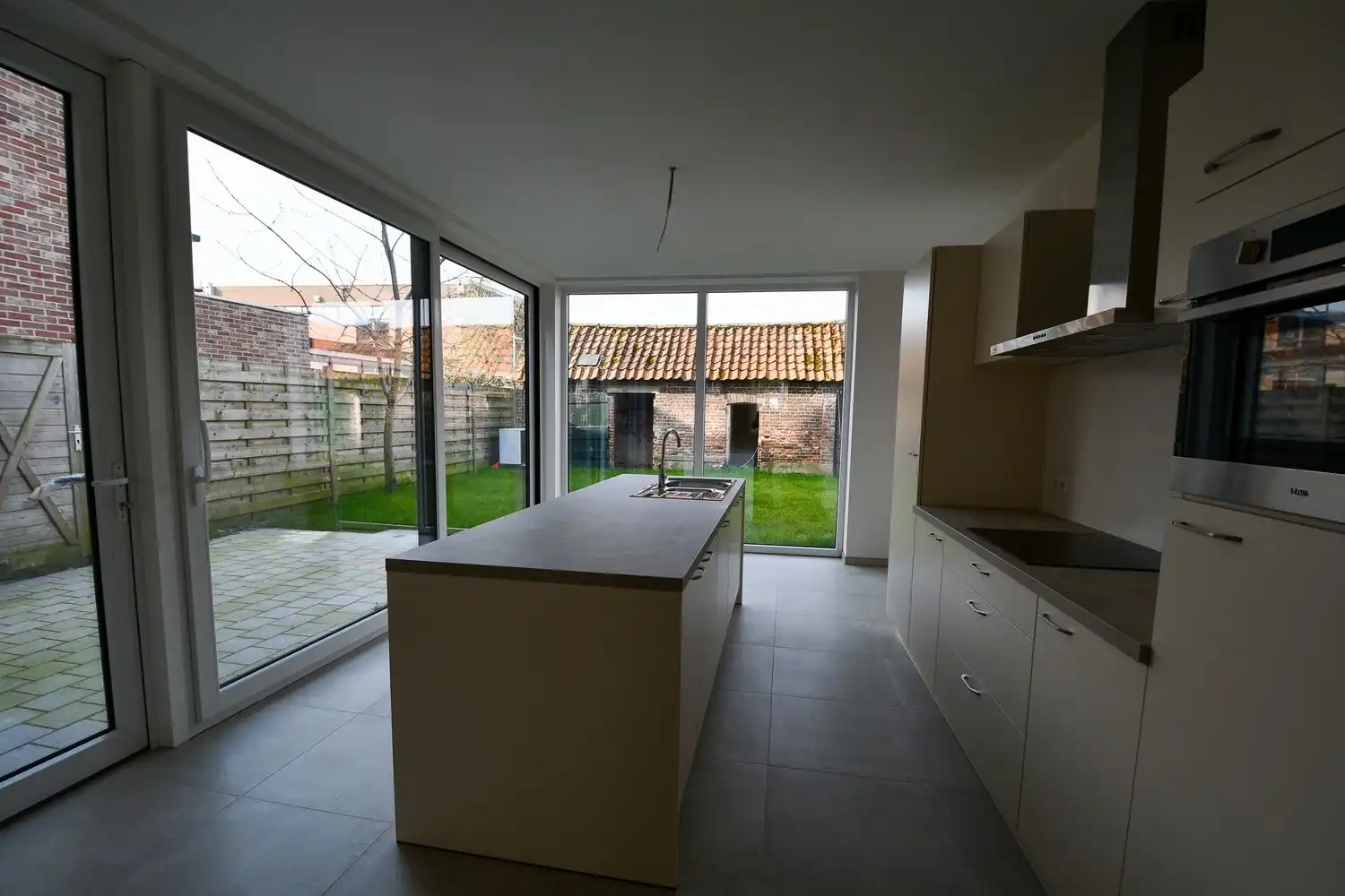 Volledig gerenoveerde charmante dorpswoning met uitmuntende energiescore foto 3