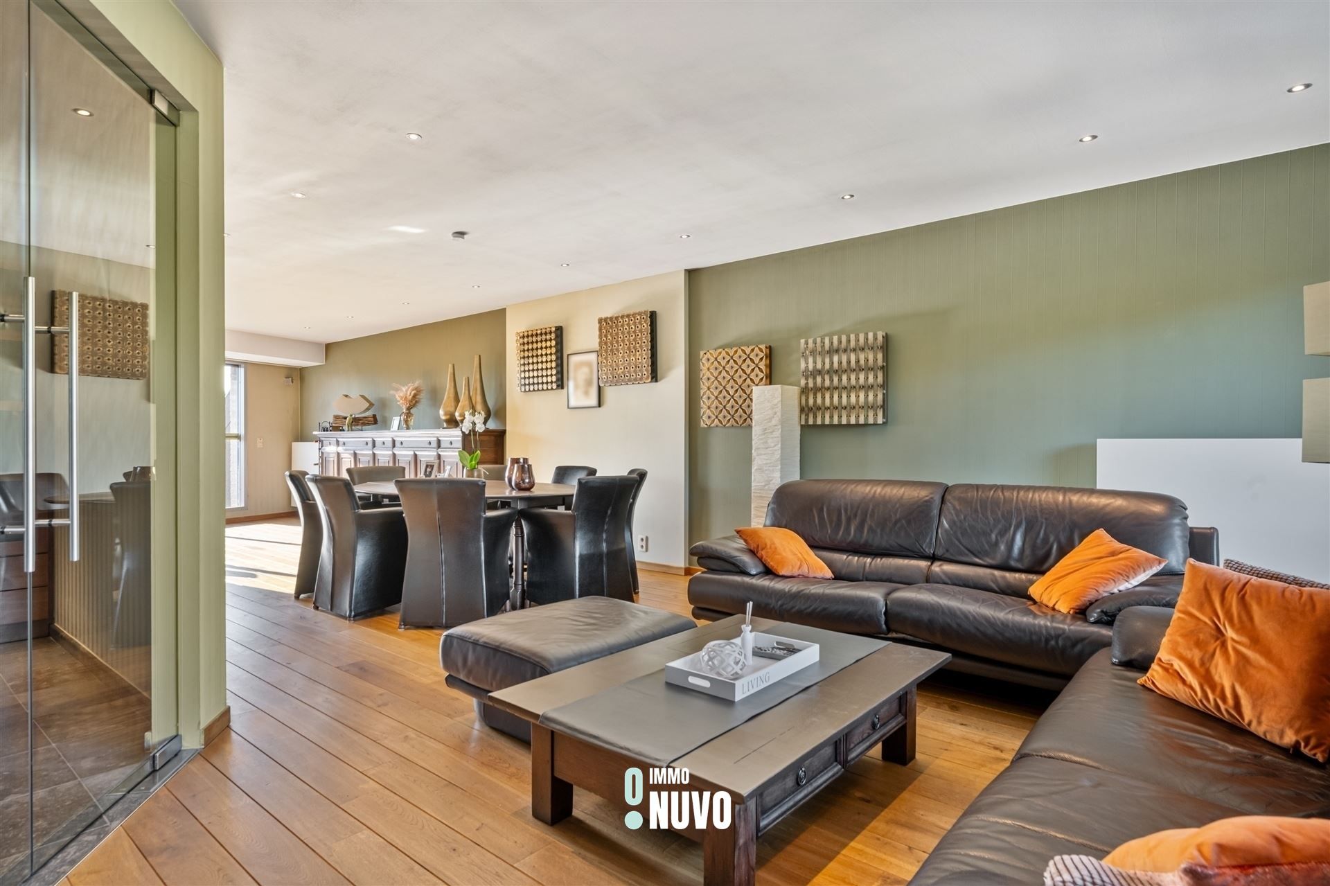 Penthouse met veel lichtinval en indrukwekkend uitzicht foto 3
