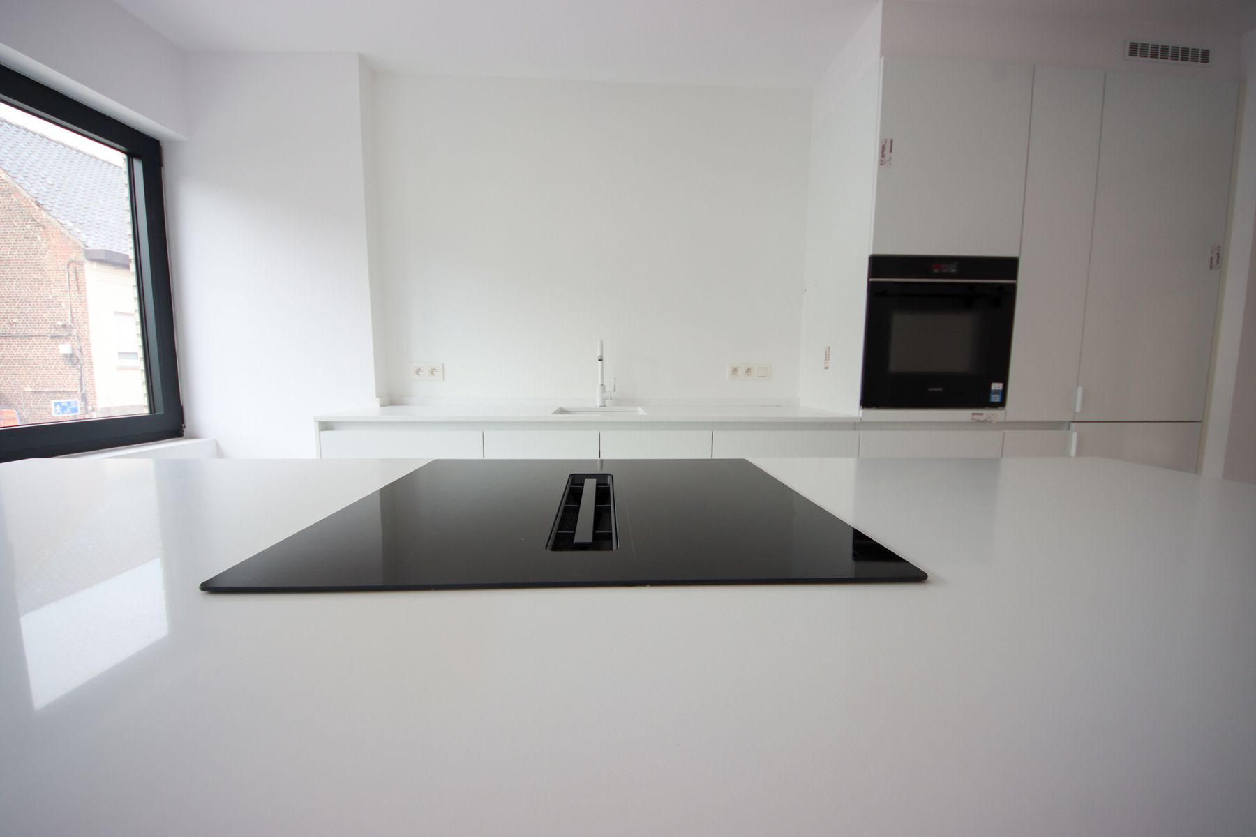 Centraal gelegen appartementsgebouw foto 8