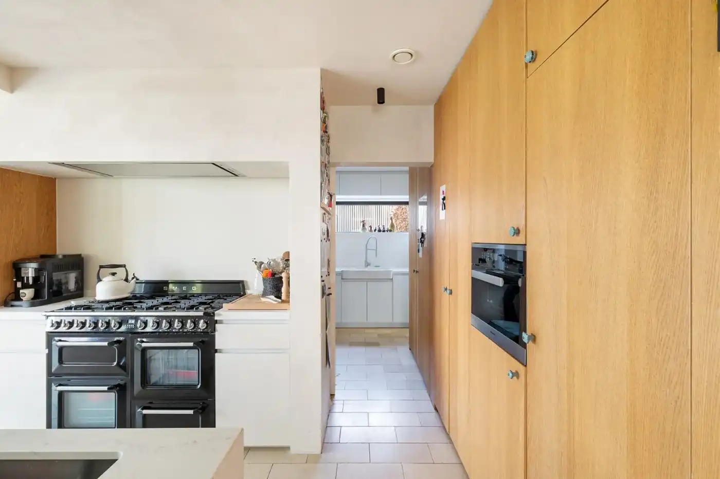 Alleenstaande villa gelegen in een rustige zijstraat van de Magere Schorre  foto 13