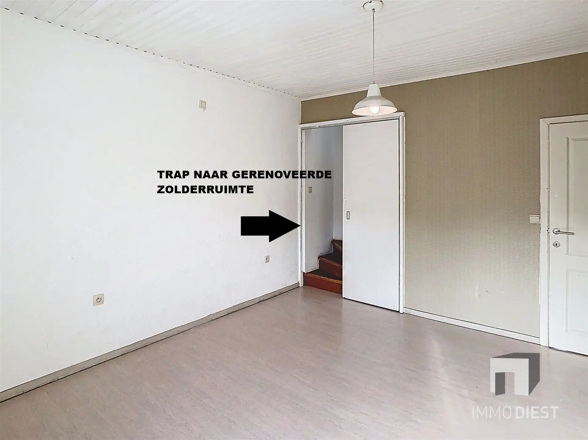 Gezellige rijwoning met terras en tuin foto 11