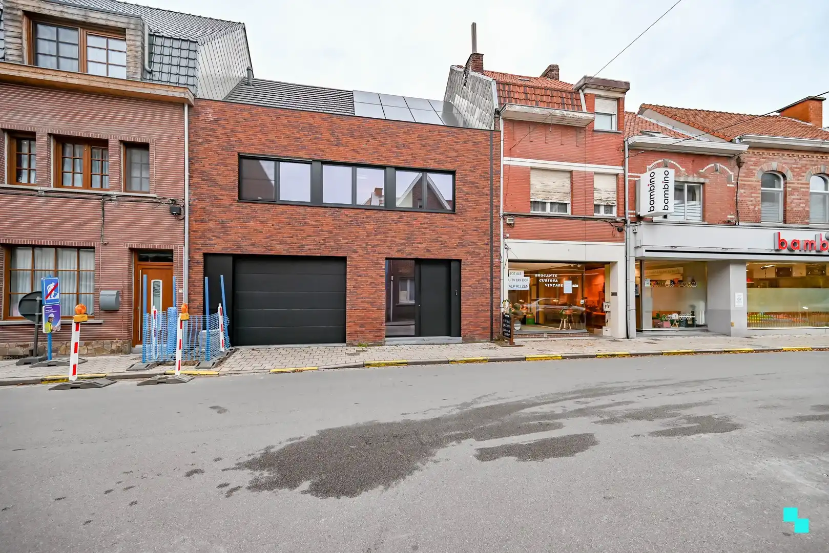 Opbrengsteigendom met winkelruimte én ruime garage in centrum Izegem foto 29