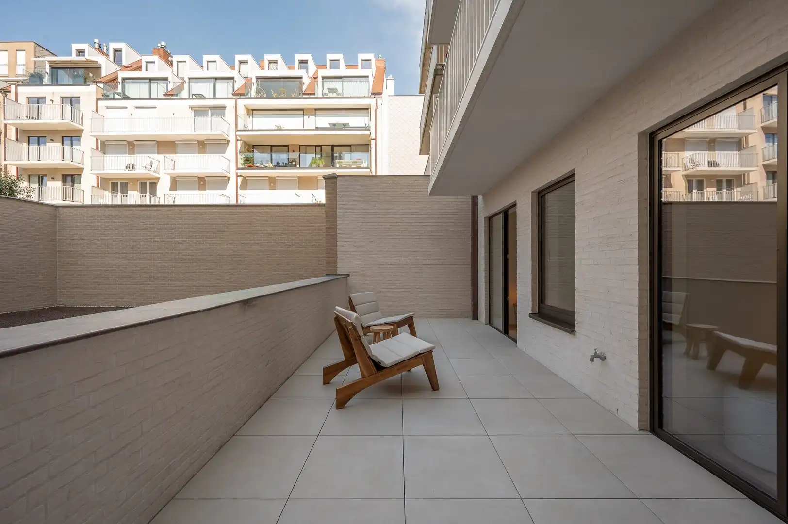 Nieuwbouw appartement op een centrale ligging te Knokke, vlakbij het Zegemeer en op wandelafstand van het strand. foto 15