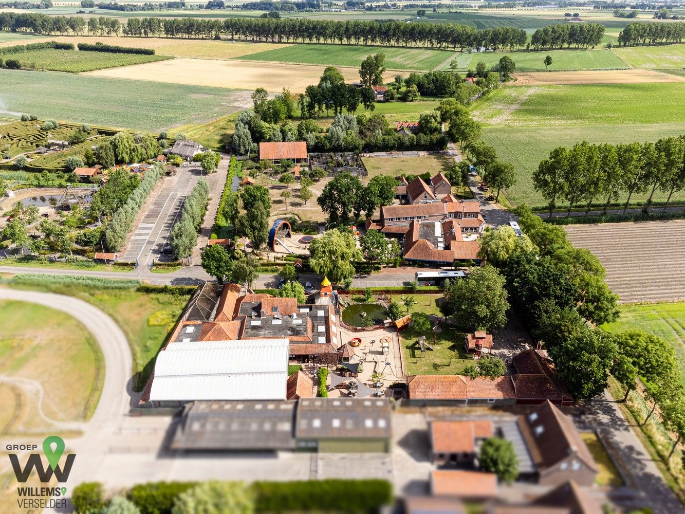 Uniek horeca geheel op 34.000m² in Eede (NL) foto 2