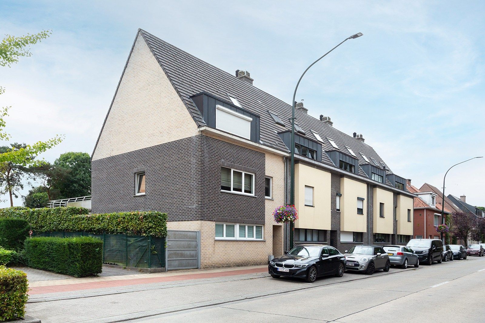 Instapklaar appartement met tuin en dubbele garage foto 16
