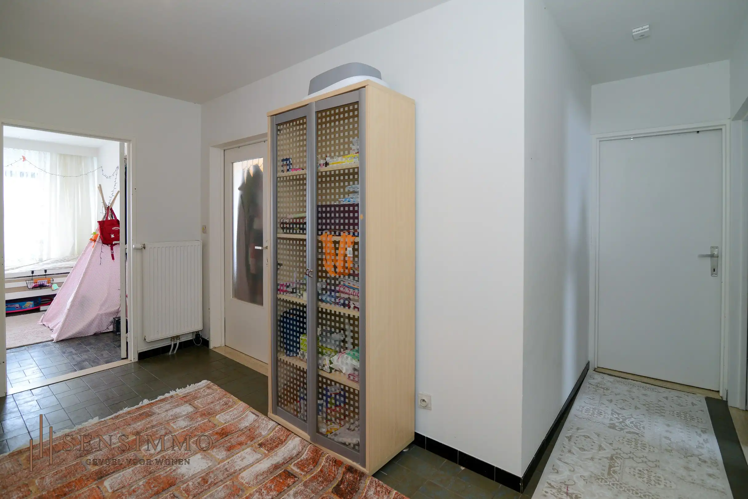 Tweeslaapkamer appartement met terras, parking en kelderberging foto 7