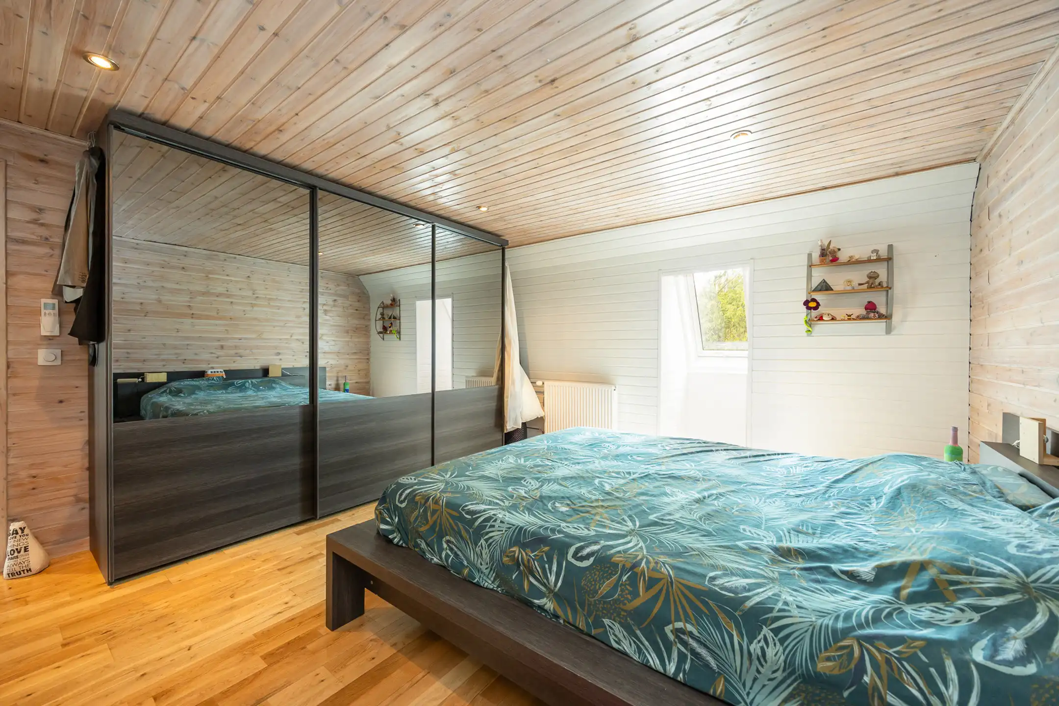 Instapklare 4slpk-woning op rustige locatie te Vosselaar. foto 22