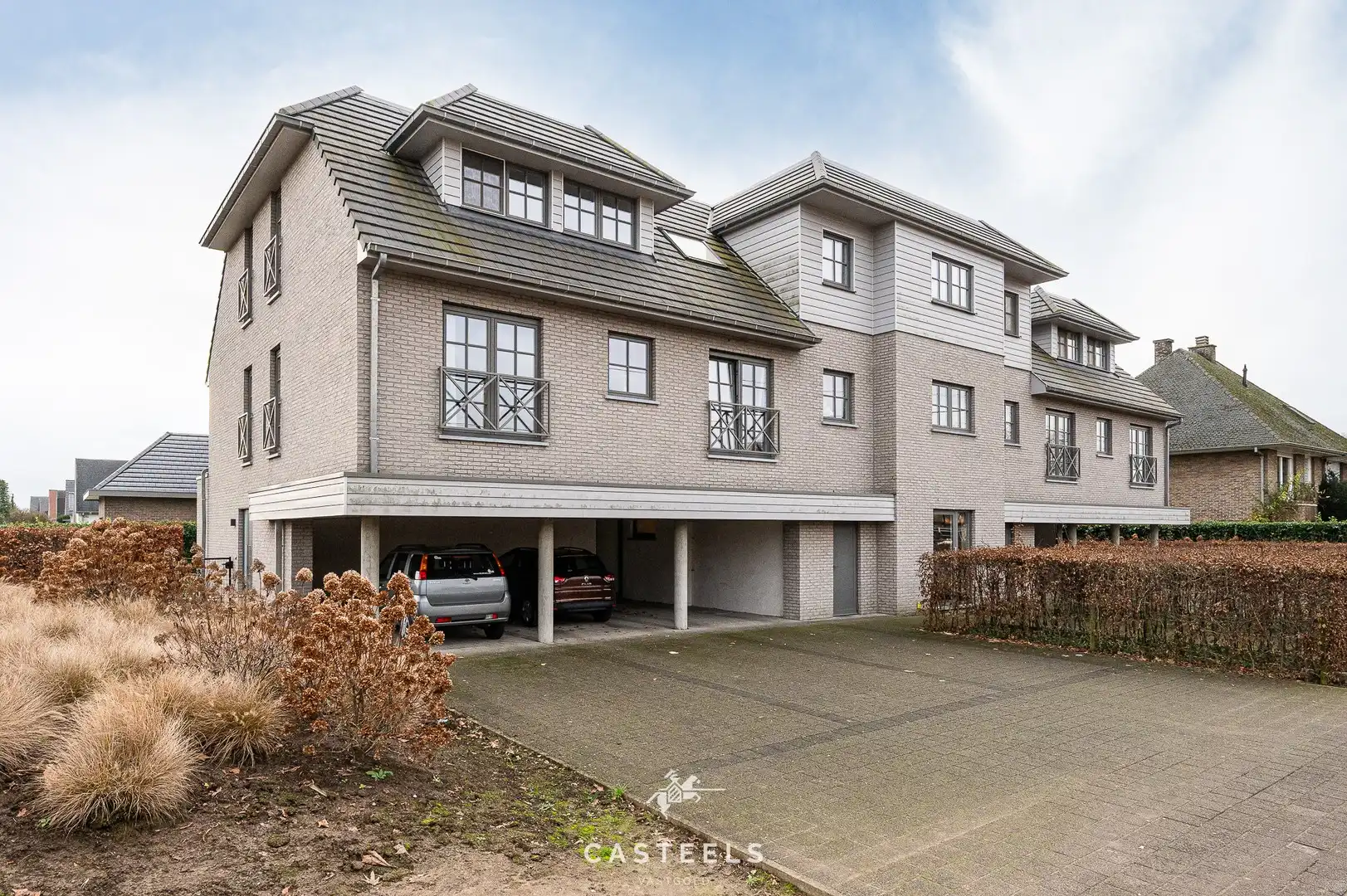 Gelijkvloers appartement met tuin aan het station van De Pinte foto 22