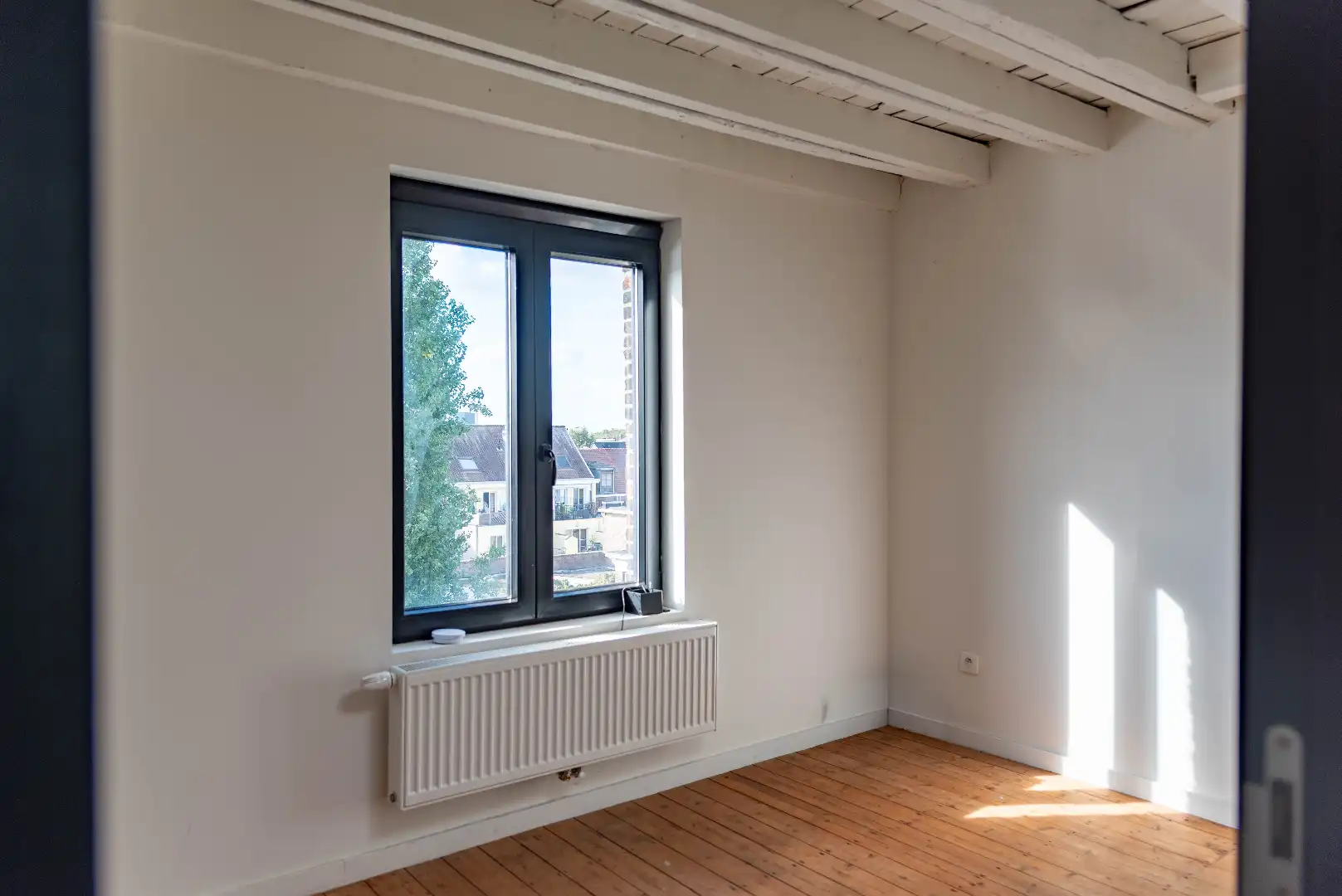 Ruim en gezellig duplex appartement te huur in Hoboken foto 13
