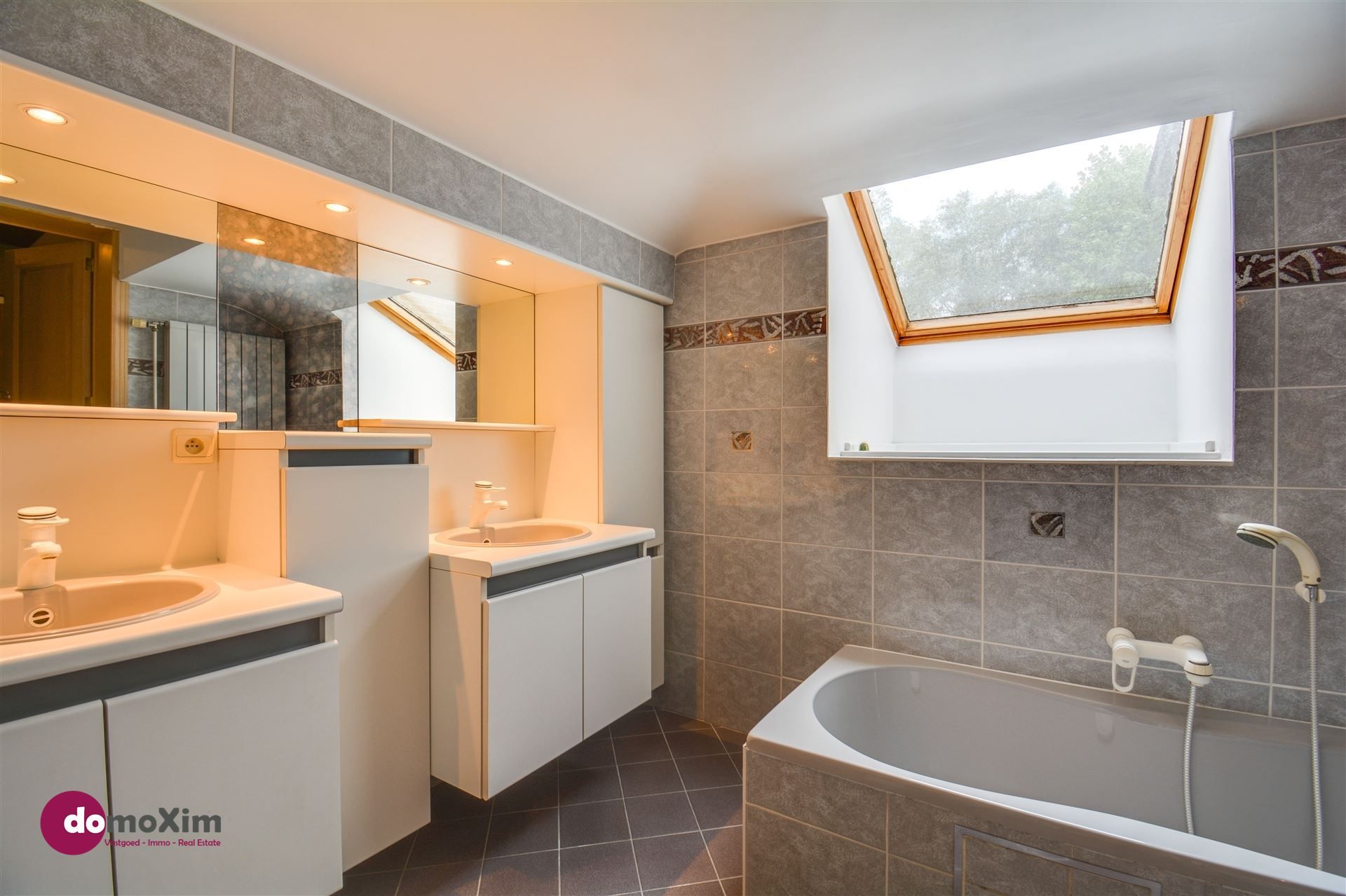 Charmante villa in Provence stijl met zicht op paardenweide  foto 14