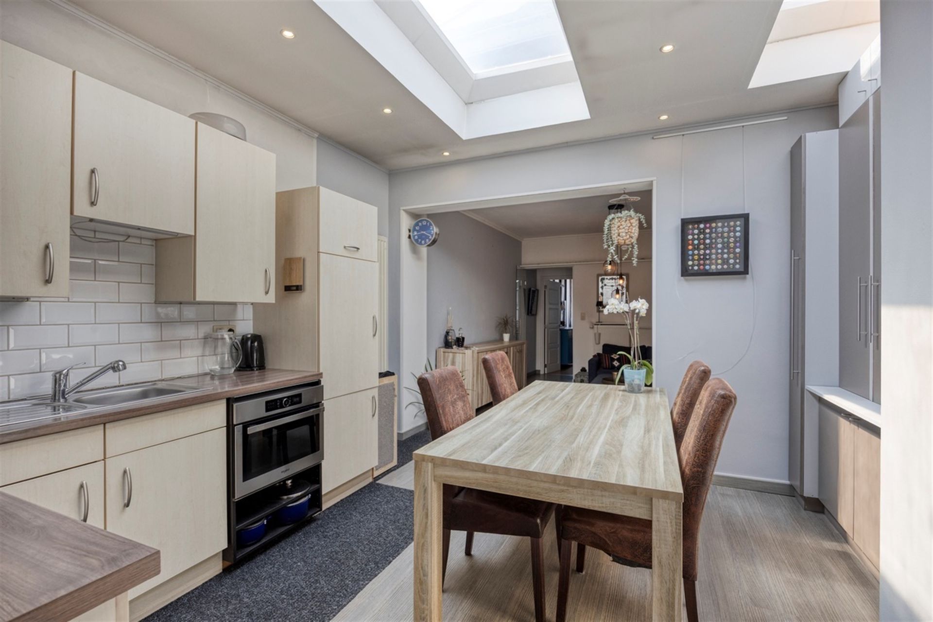 Instapklare woning met prachtige tuin foto 9