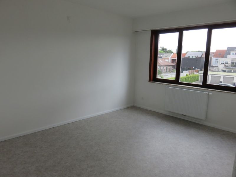 Lichtrijk appartement op 2de verdiep foto 10