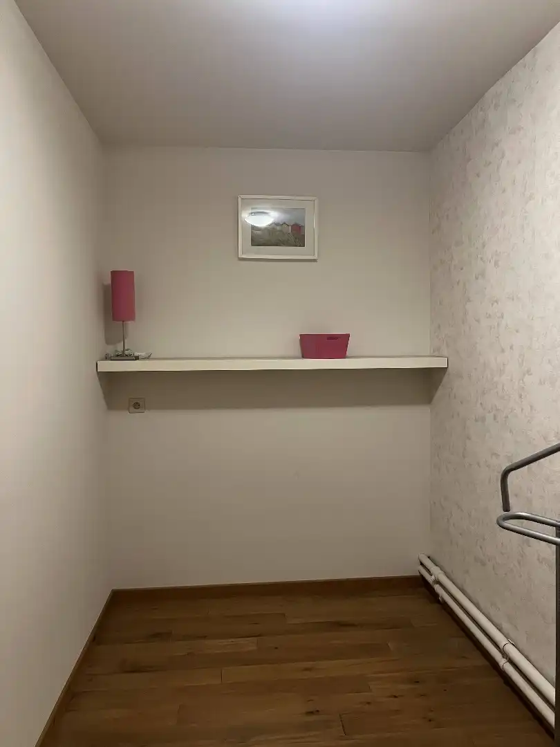 Instapklaar appartement met 2 slaapkamers en dakterras in Oostende foto 18