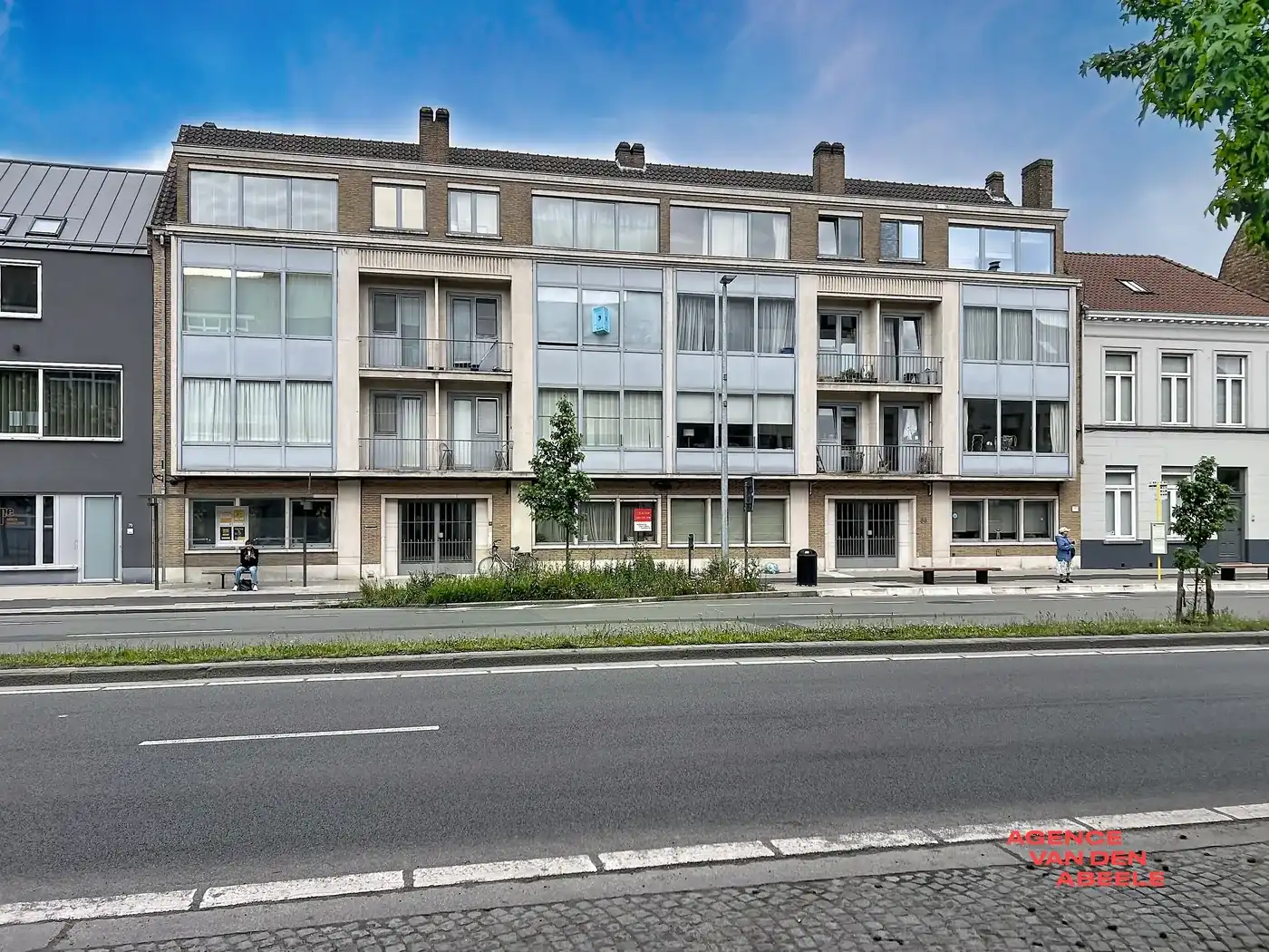 Centraal gelegen woon appartement met 1 ruime slaapkamer  foto 8
