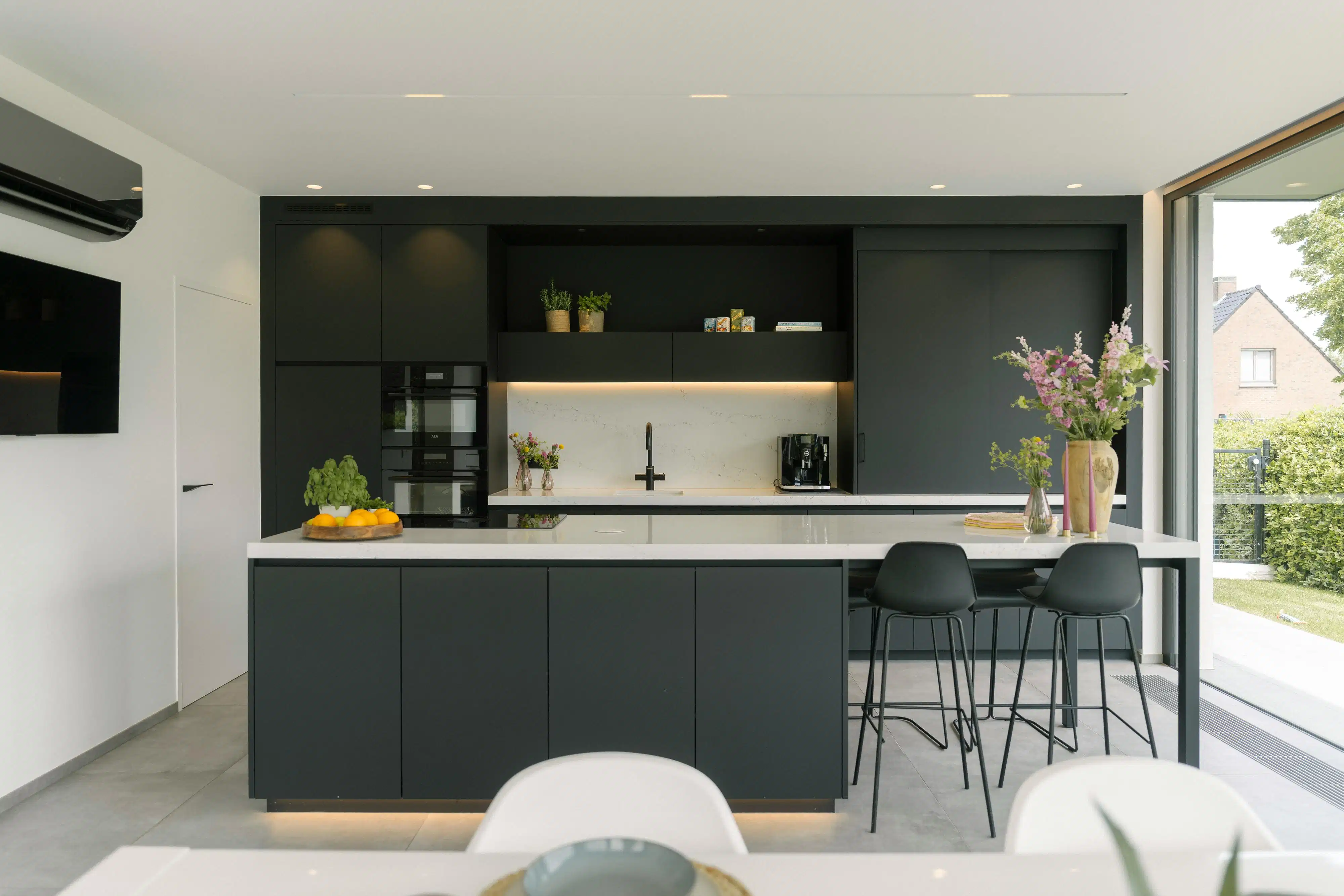 Instapklare villa in de Rodenburgwijk te Marke foto 3
