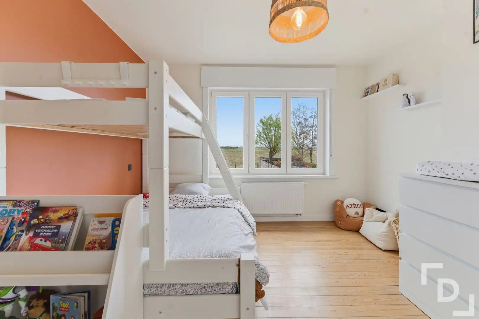 Gerenoveerde HOB met 3 slaapkamers en tuin te koop in Sint-Jan. foto 20