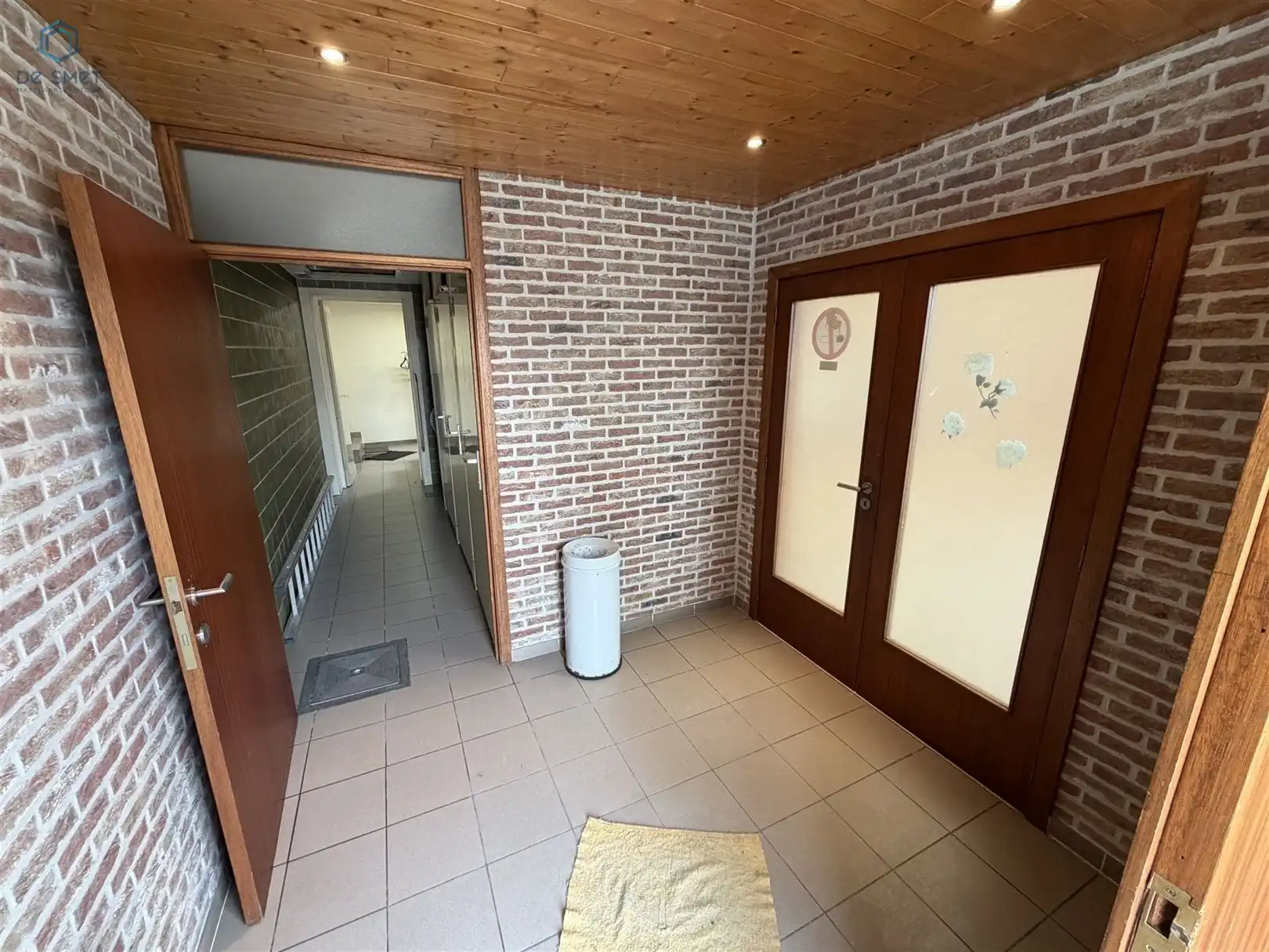 Te koop: Multifunctioneel gebouw voor culturele, recreatieve of sportieve activiteiten in Sint-Maria-Lierde (deelgemeente van Lierde) foto 12