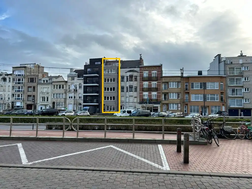 Duplex dakappartement met twee dakterrassen en prachtig uitzicht foto 13