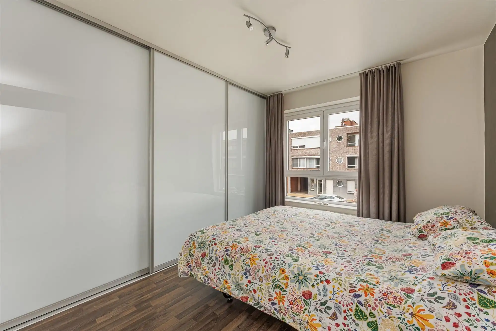 Energiezuinig appartement in centrum Burcht met terras foto 16