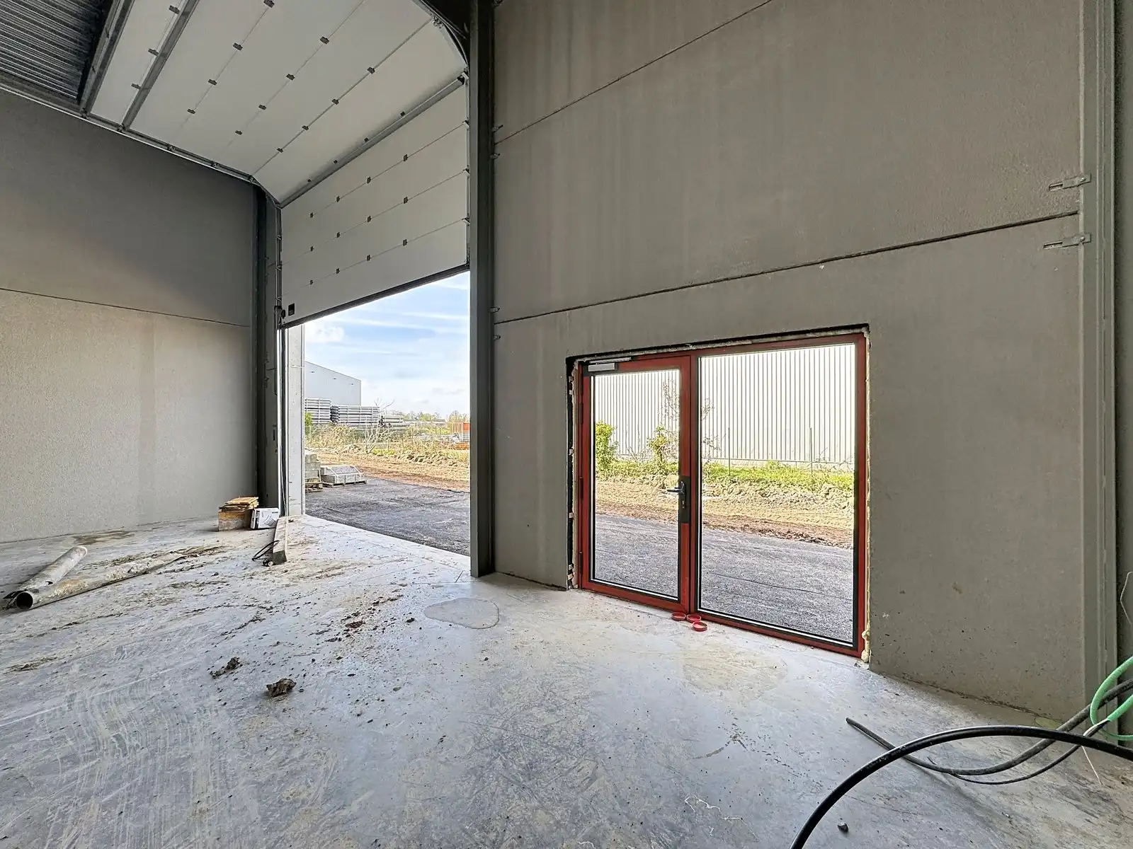 Laatste KMO-units te koop: "NB MAGAZIJN (335 m²)" inclusief 2 private PARKEERPLAATSEN op industriezone "De Schatting" te Zedelgem foto 8