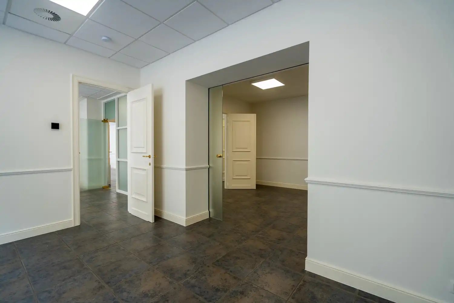 KANTOOR NABIJ GROTE MARKT foto 9